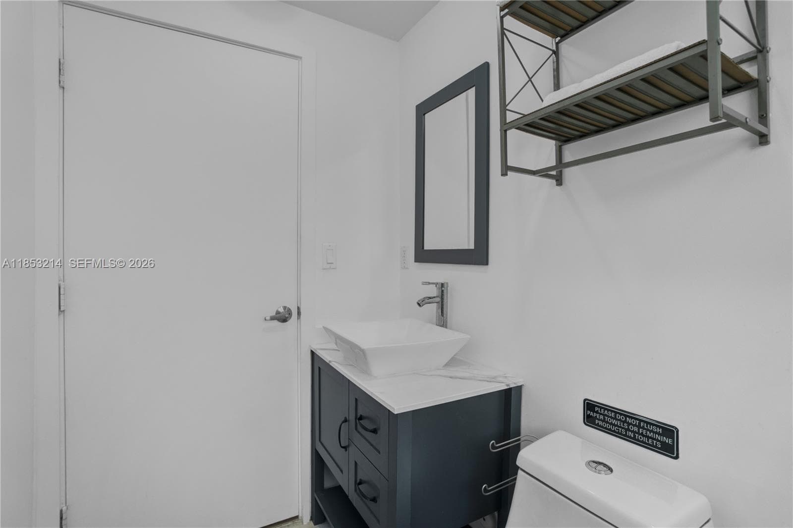 810 7th St # 107, Miami Beach FL 33139 — 21