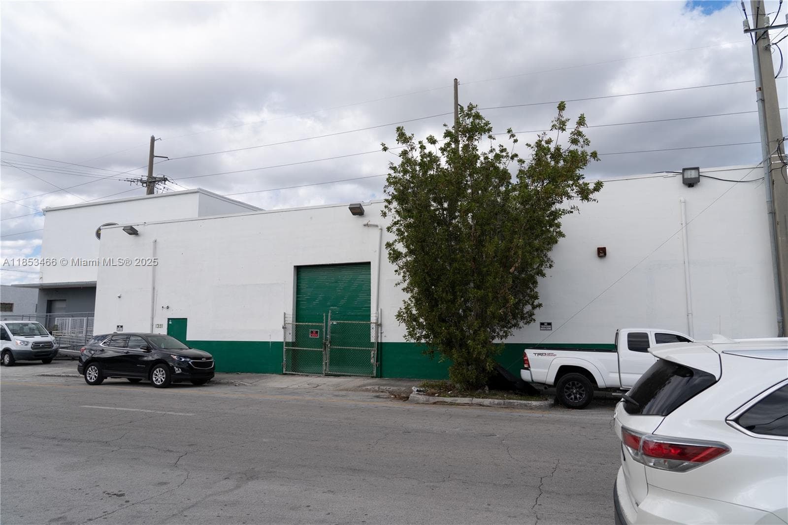 1395 NW 22nd St, Miami FL 33142 — 7
