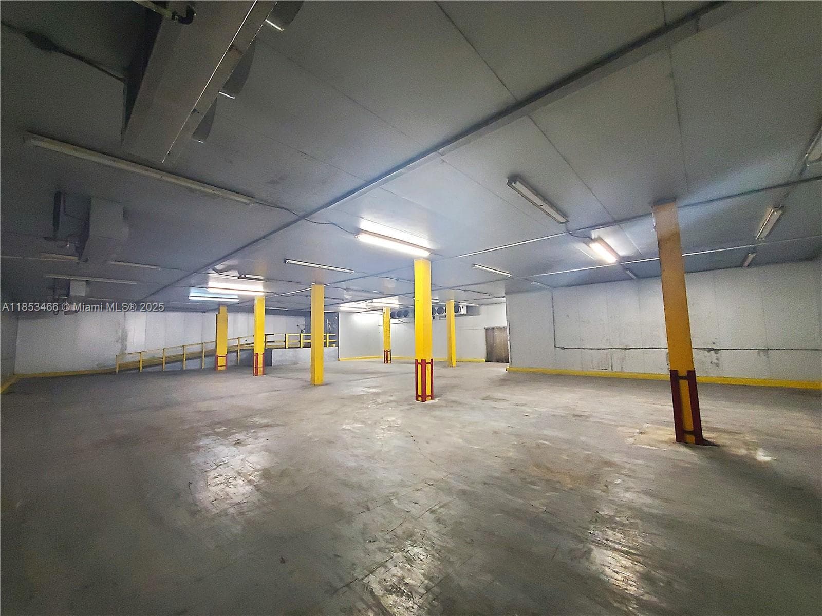 1395 NW 22nd St, Miami FL 33142 — 28