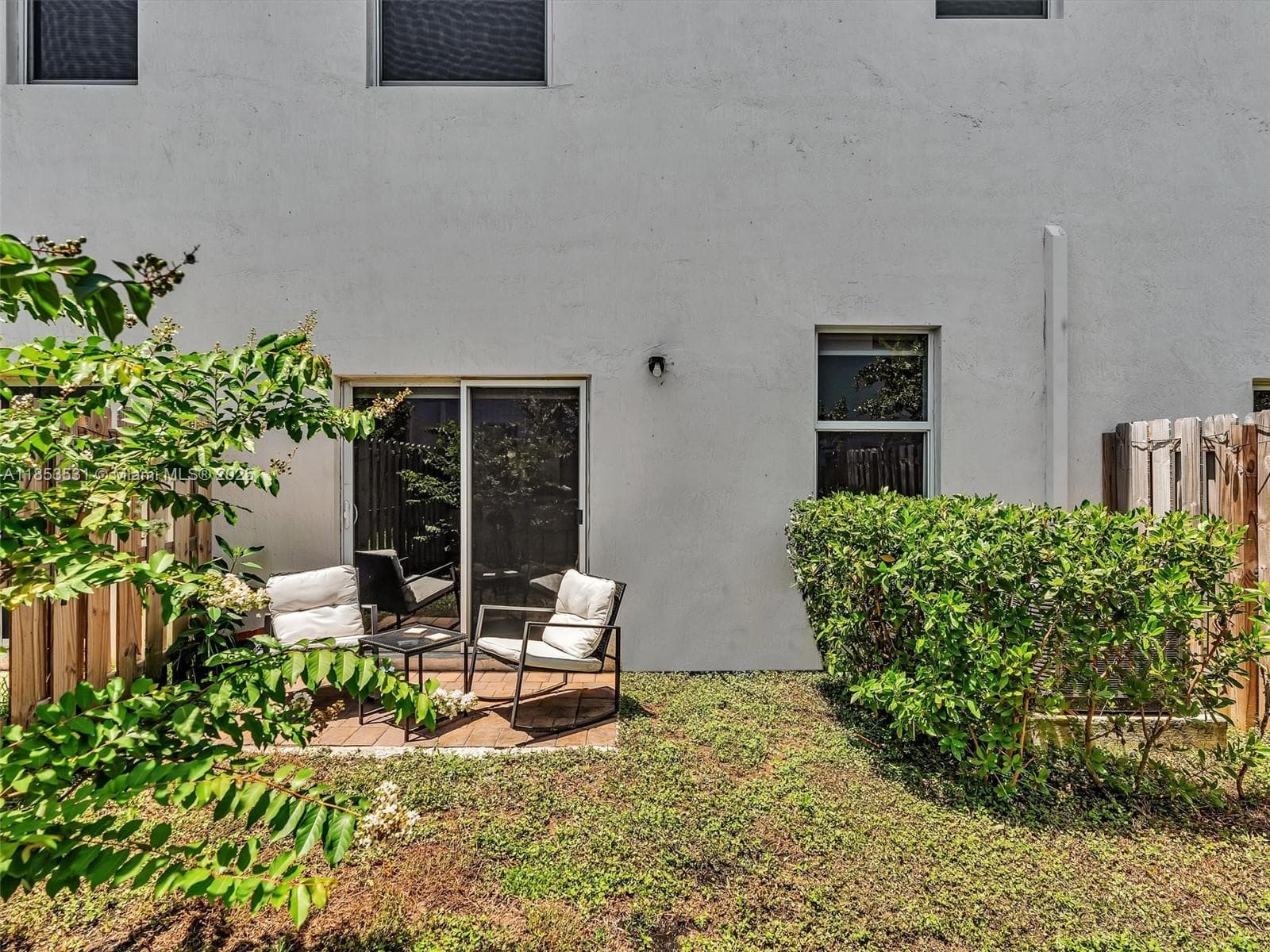 12929 NW 24th Ave, Miami FL 33167 — 52