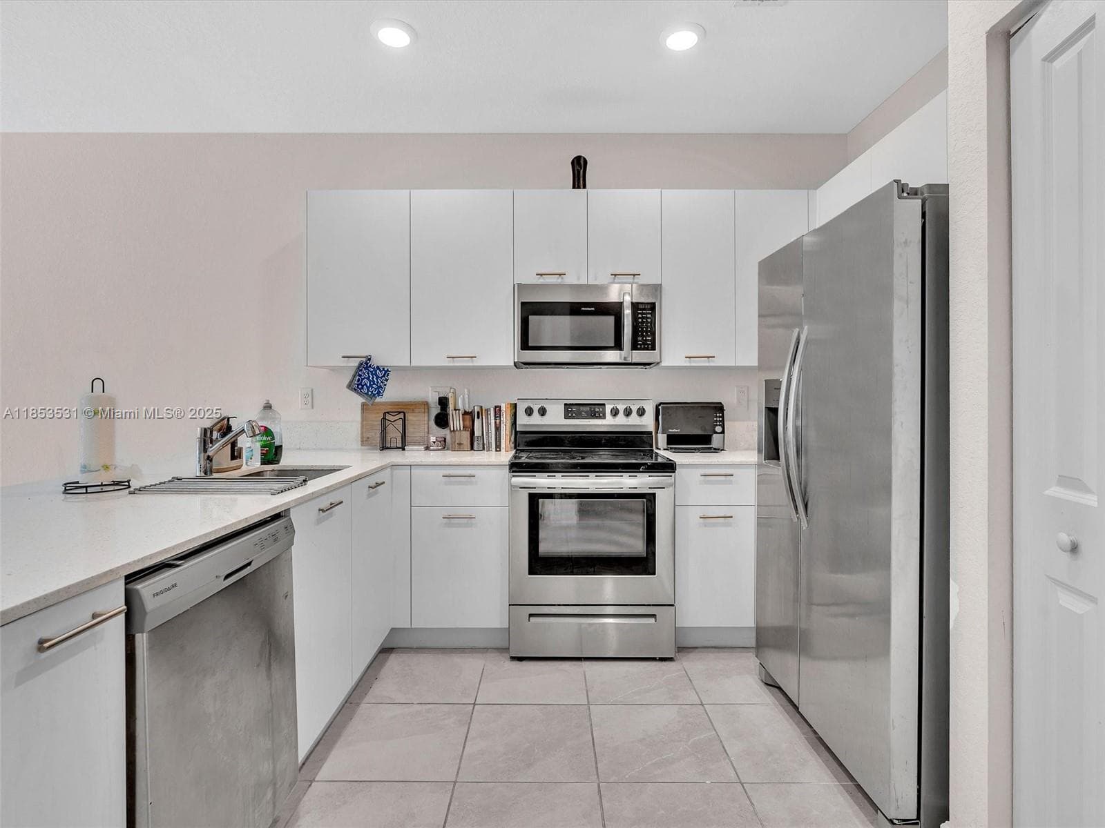 12929 NW 24th Ave, Miami FL 33167 — 45