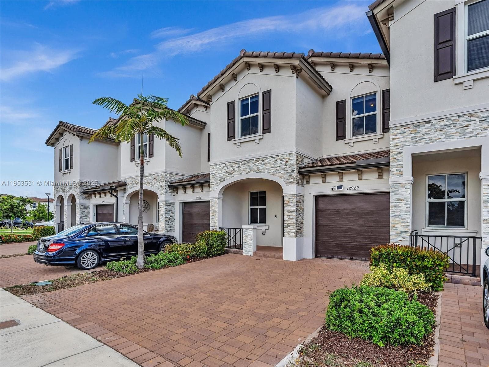 12929 NW 24th Ave, Miami FL 33167 — 54