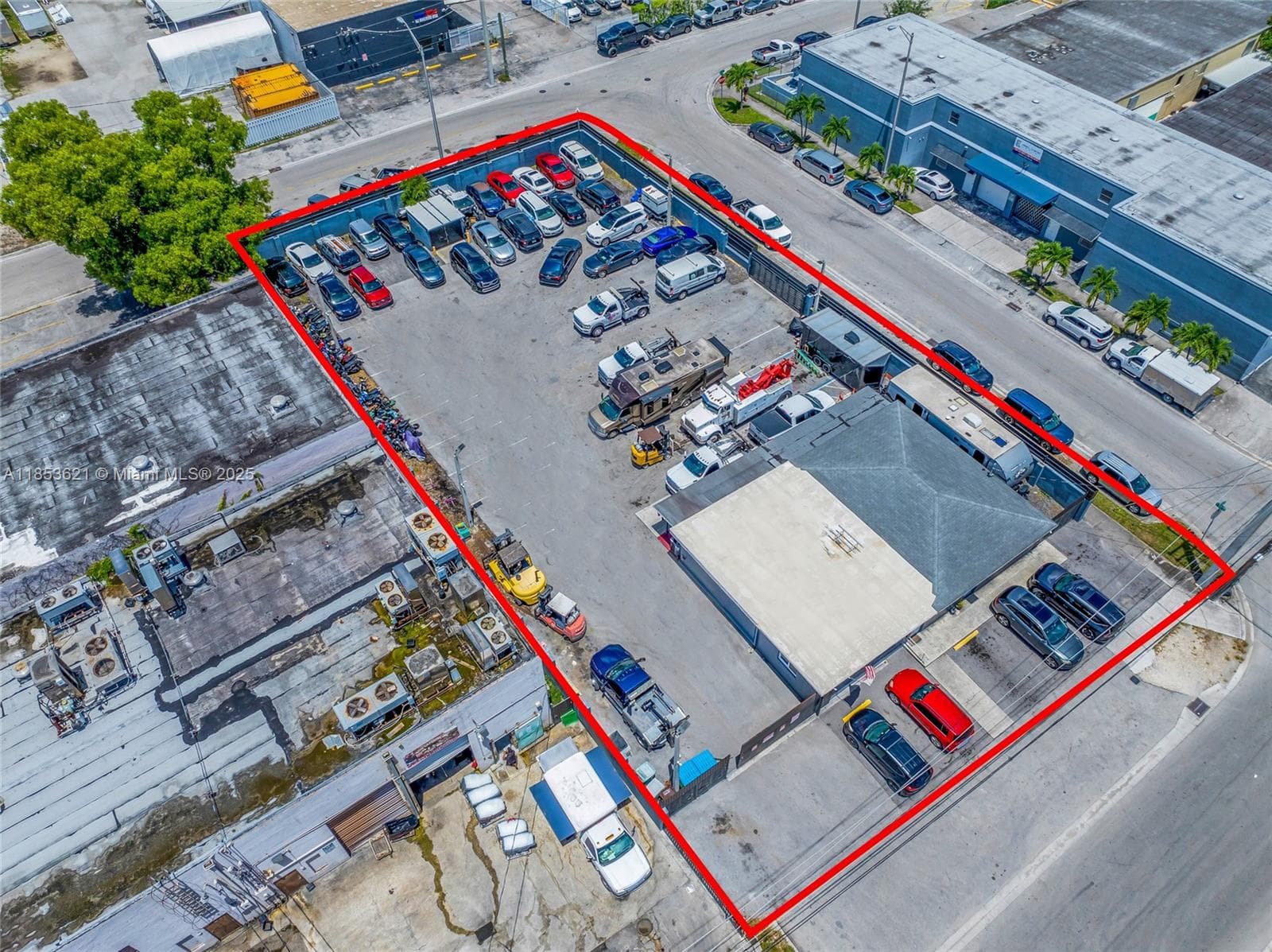 2696 W 3rd Ave, Hialeah FL 33010 — 9