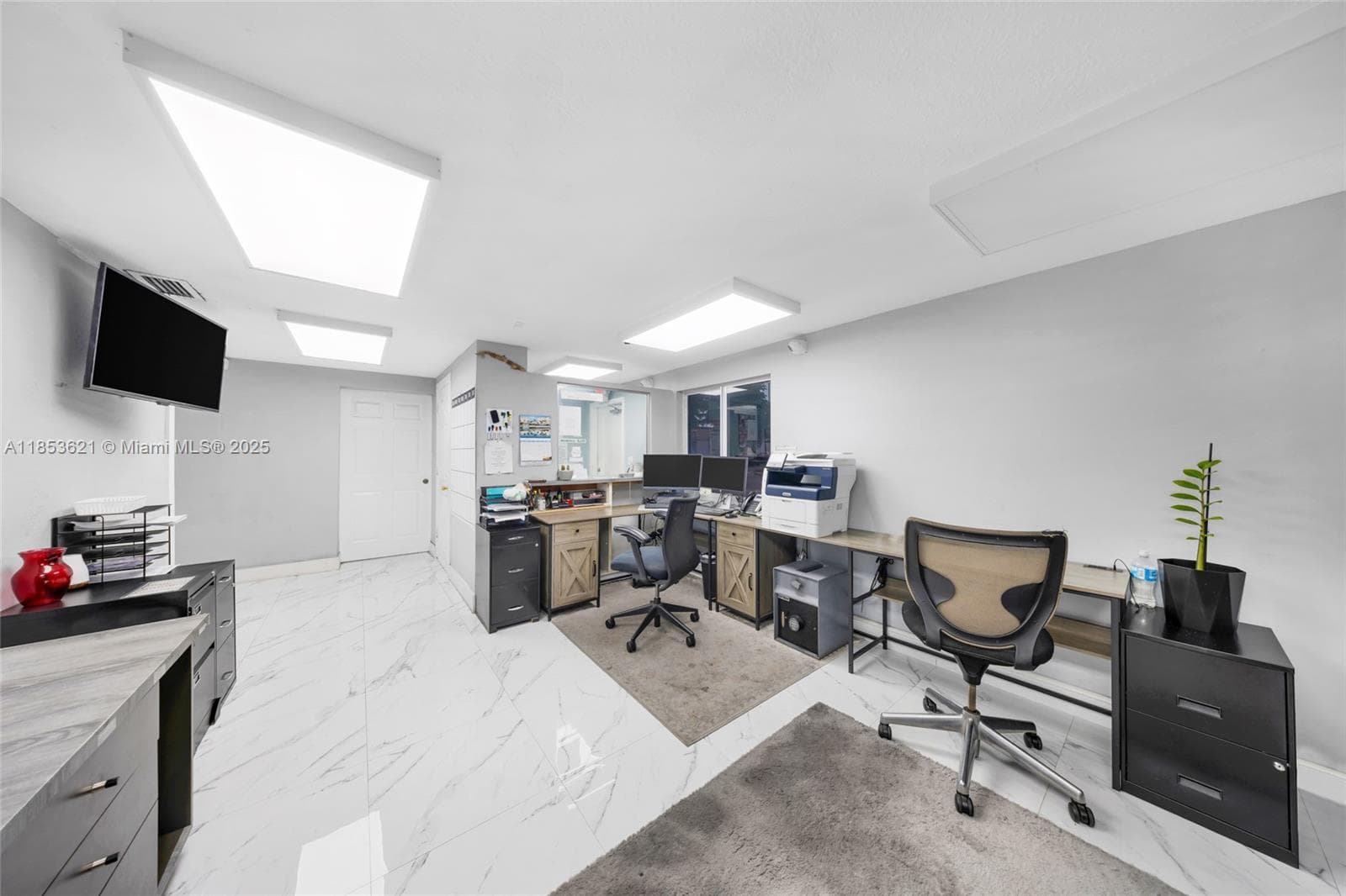 2696 W 3rd Ave, Hialeah FL 33010 — 4