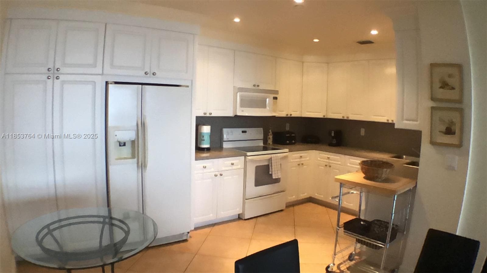 151 Crandon Blvd # 833, Key Biscayne FL 33149 — 2
