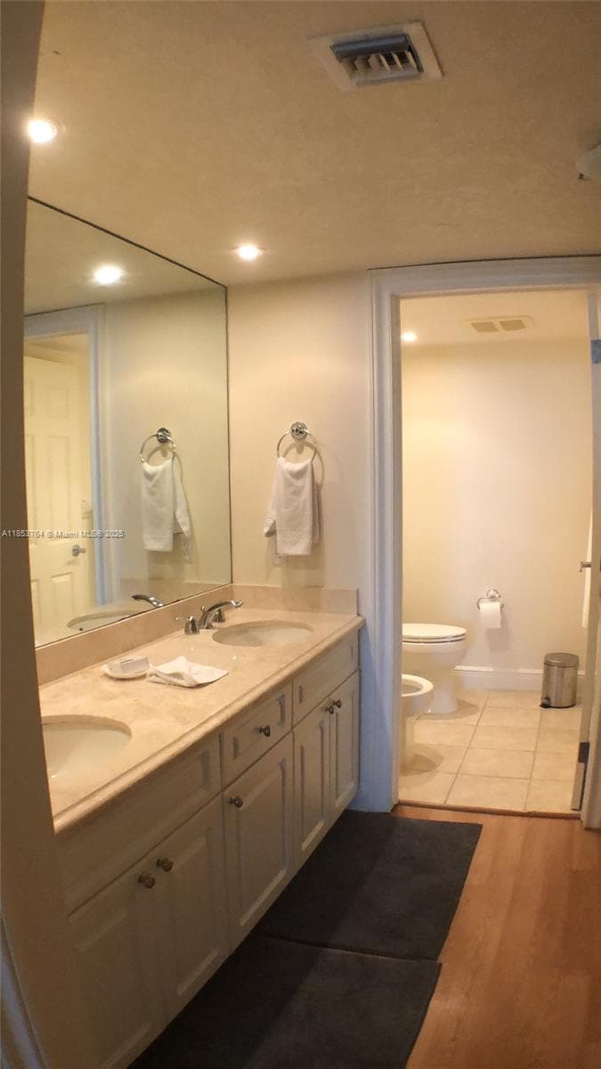 151 Crandon Blvd # 833, Key Biscayne FL 33149 — 9