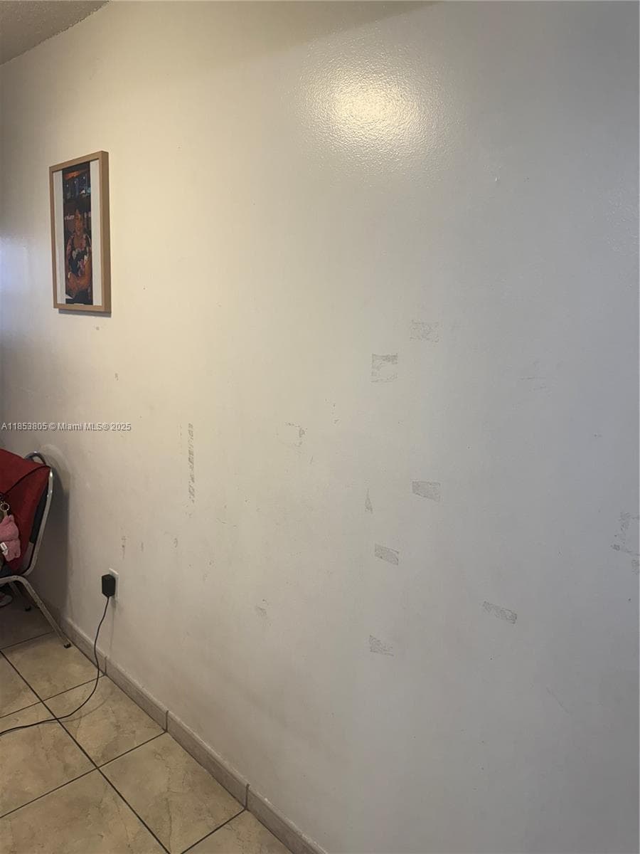 11472 SW 4th St, Sweetwater FL 33174 — 20