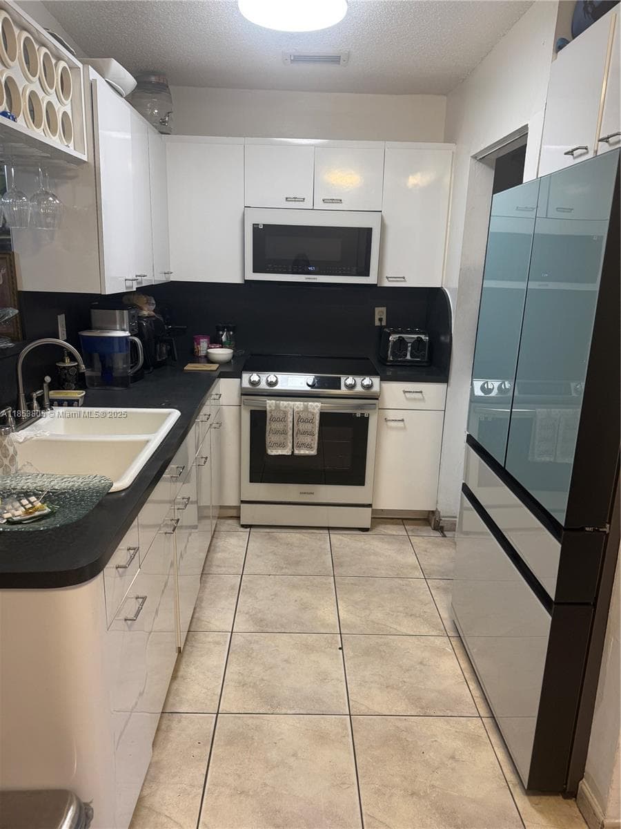 11472 SW 4th St, Sweetwater FL 33174 — 30
