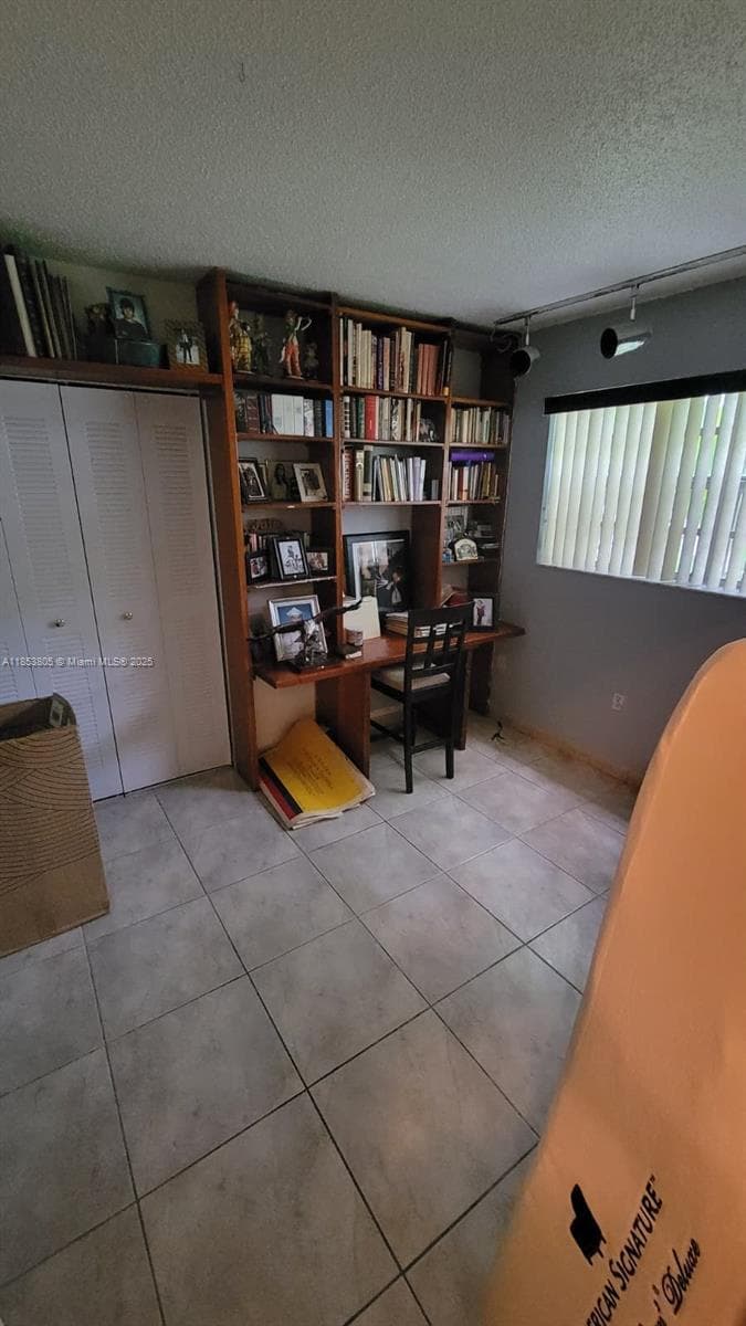 11472 SW 4th St, Sweetwater FL 33174 — 51