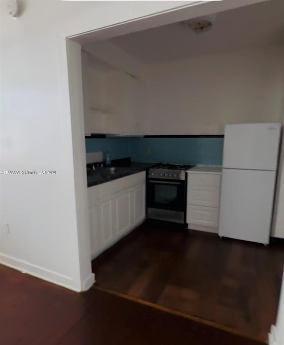 1611 Pennsylvania Ave # 6, Miami Beach FL 33139 — 1