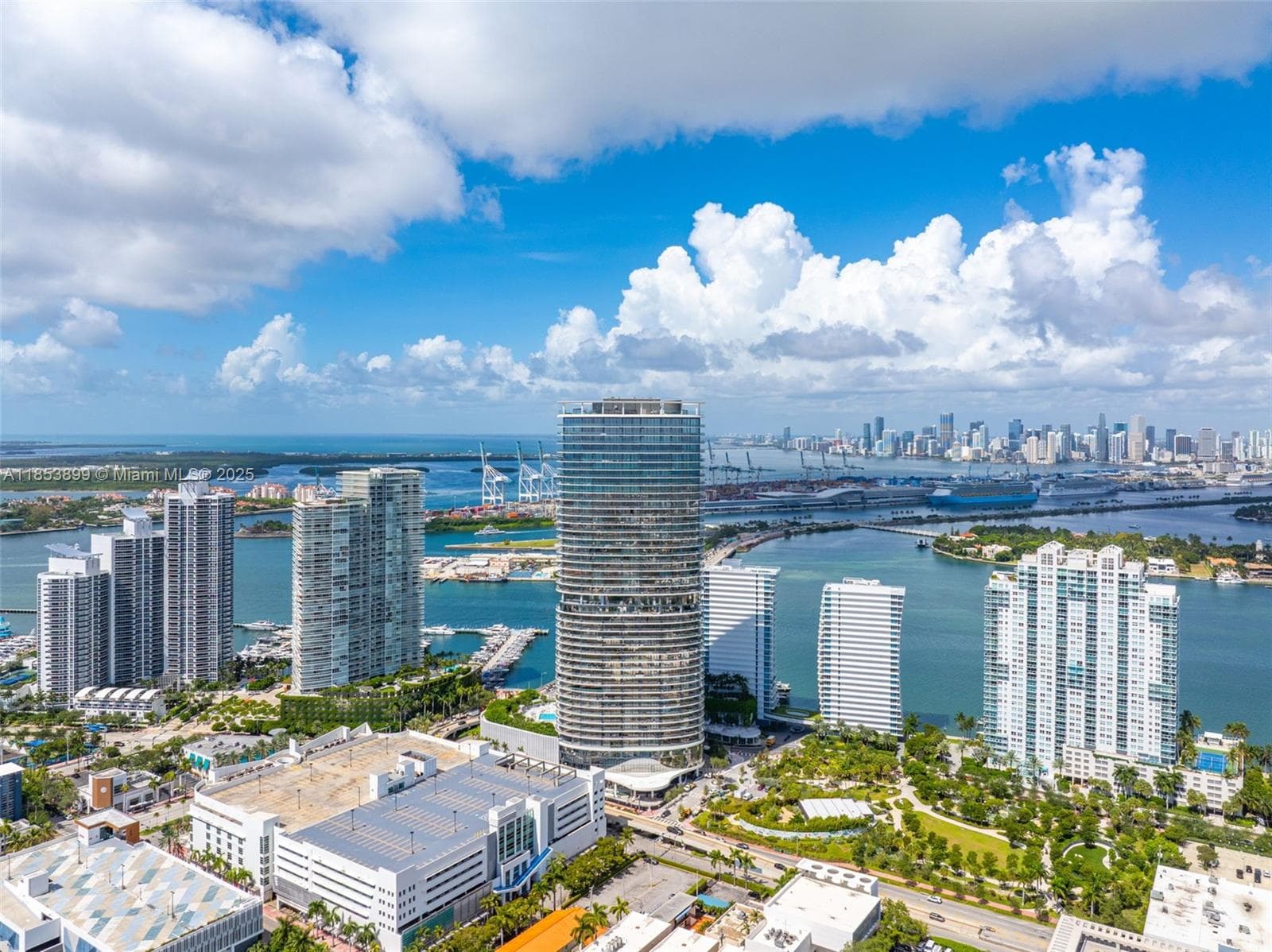 500 alton  rd # 3604, Miami Beach FL 33139 — 33