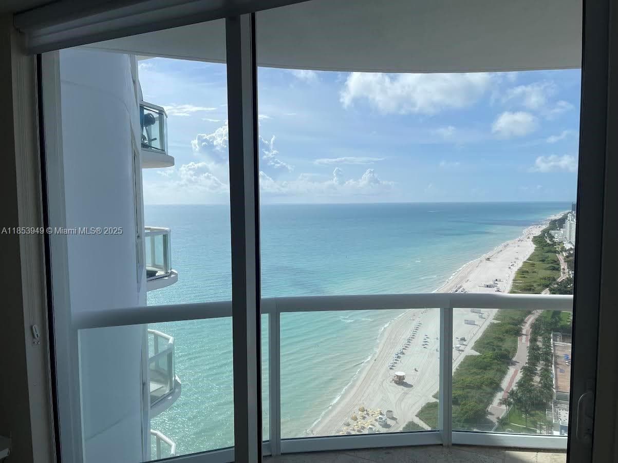 6365 Collins Ave # 3404, Miami Beach FL 33141 — 44