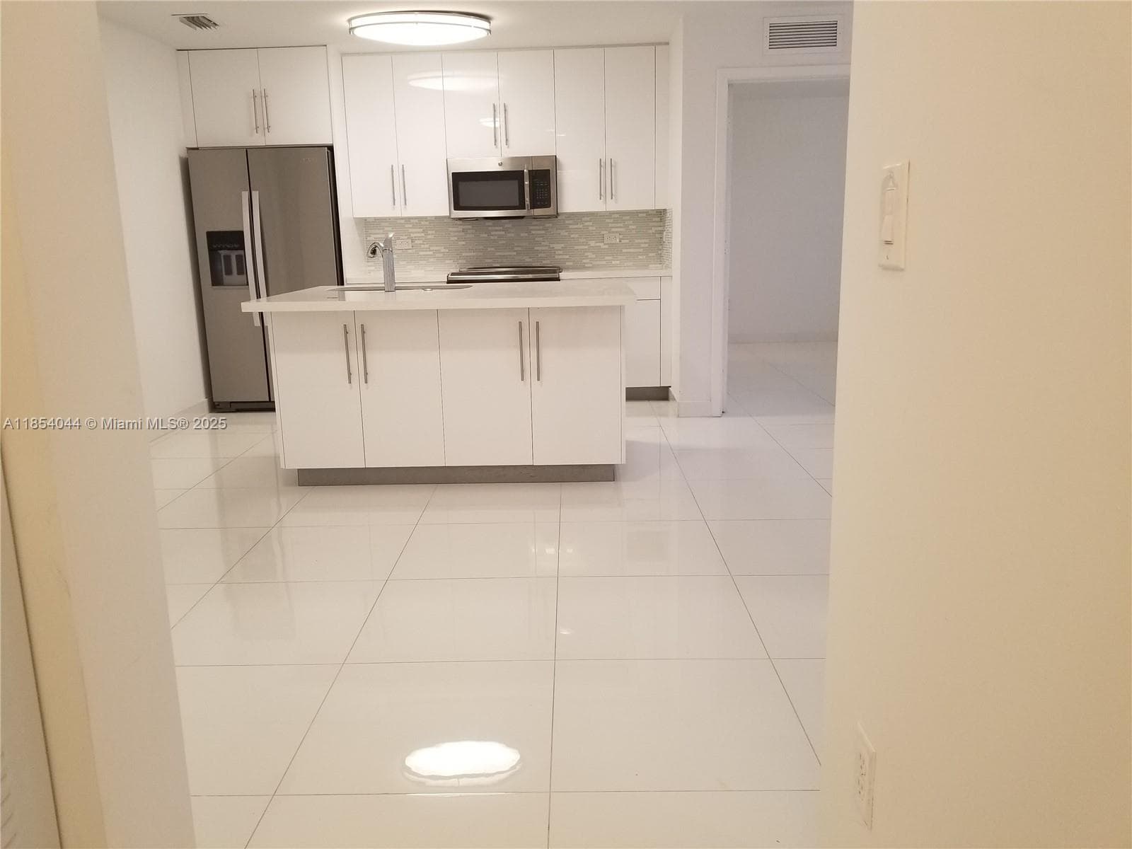 2651 NE 212th Ter # 103, Miami FL 33180 — 7