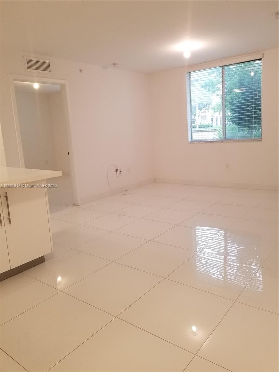 2651 NE 212th Ter # 103, Miami FL 33180 — 14