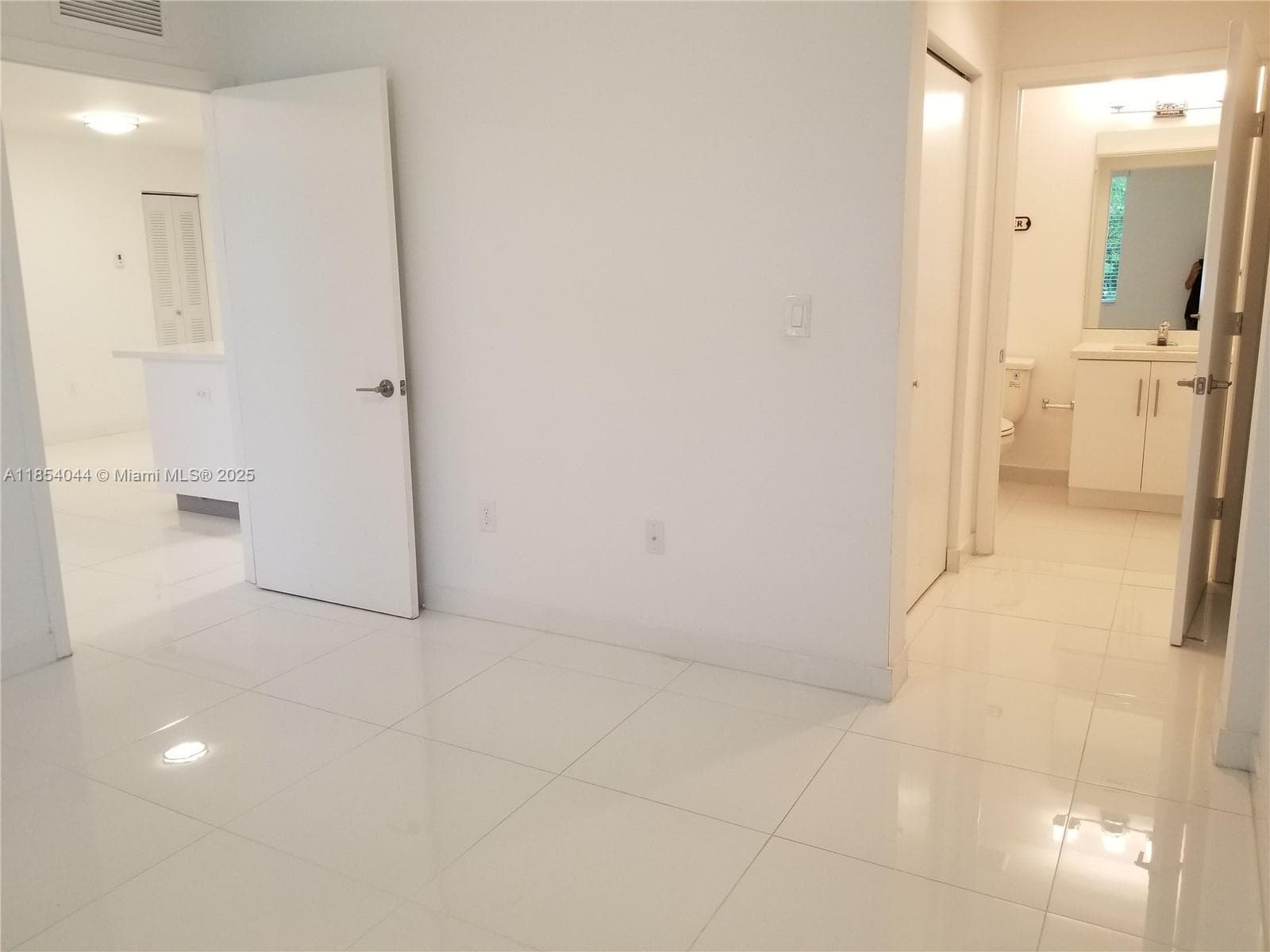 2651 NE 212th Ter # 103, Miami FL 33180 — 19