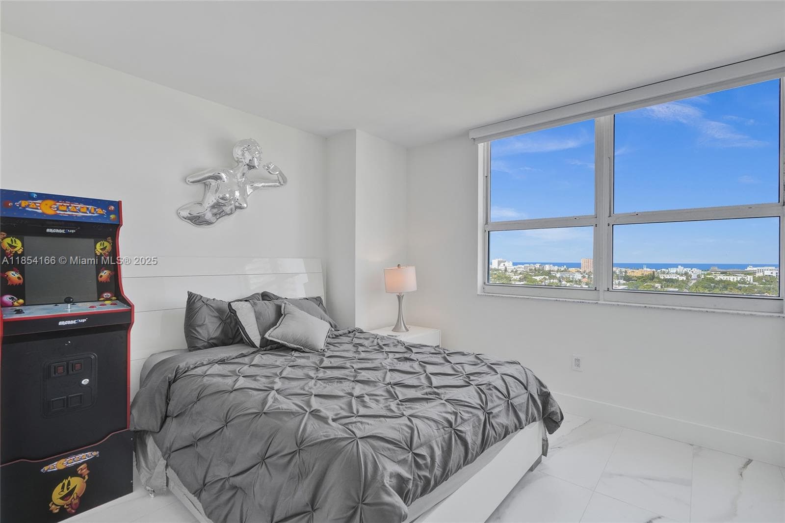650 West Ave # 1408, Miami Beach FL 33139 — 14