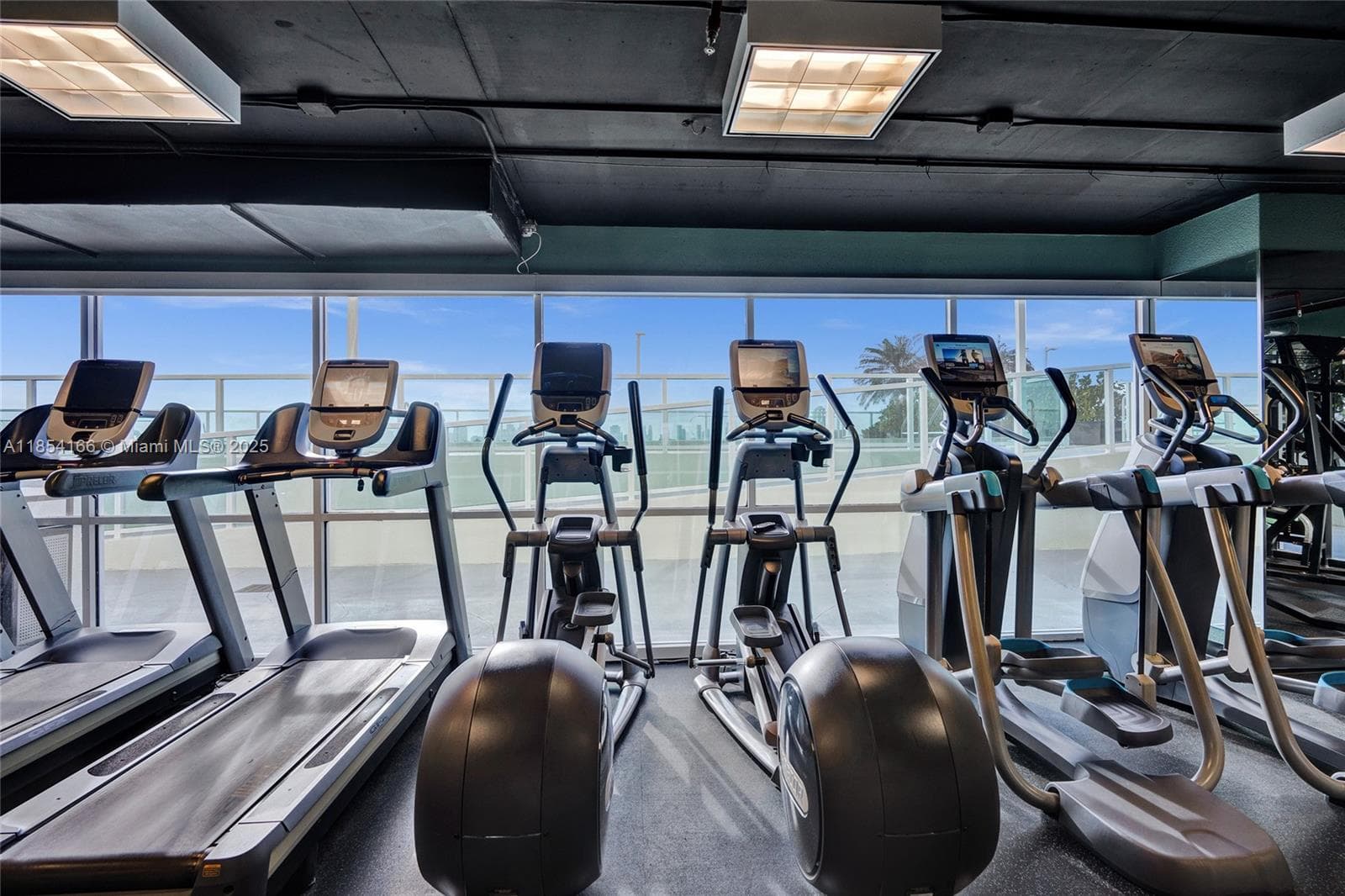 650 West Ave # 1408, Miami Beach FL 33139 — 31