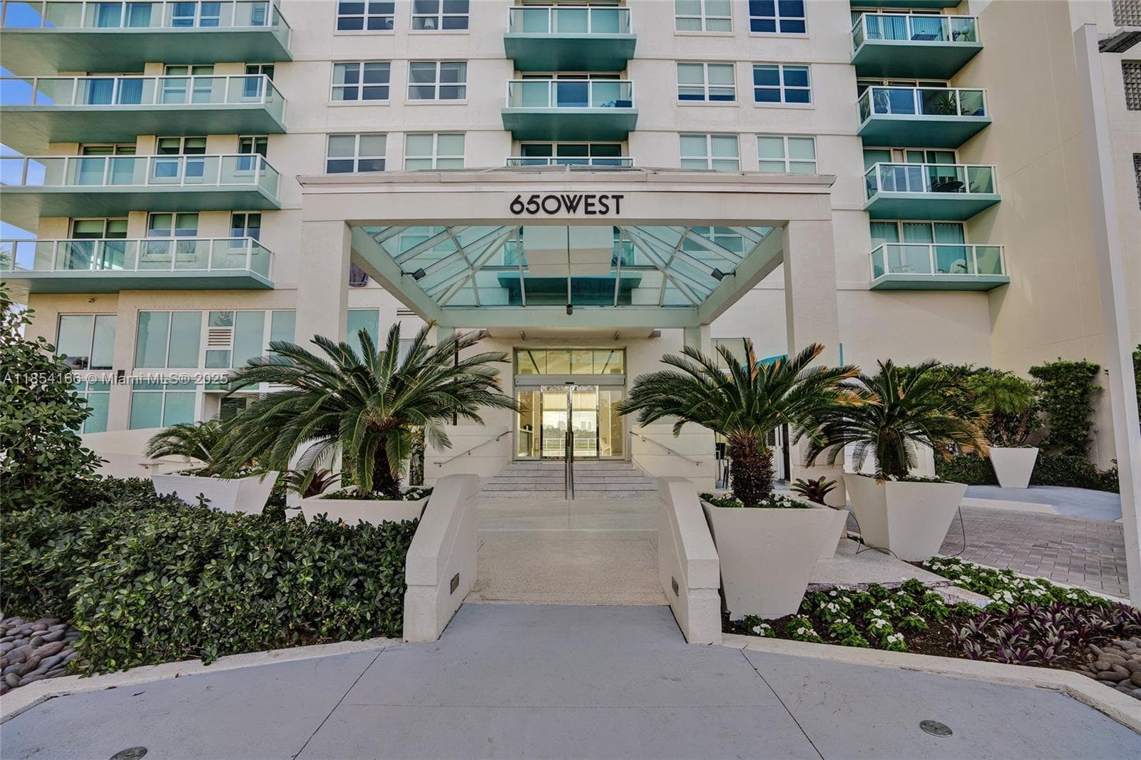 650 West Ave # 1408, Miami Beach FL 33139 — 25