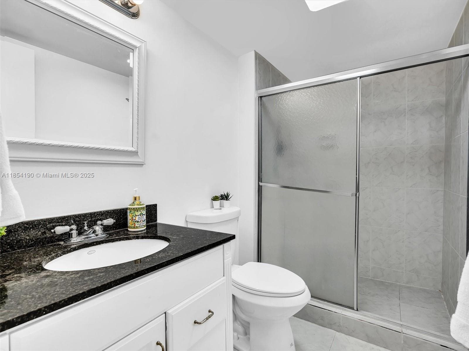 100 Bayview Dr # 1025, Sunny Isles Beach FL 33160 — 13