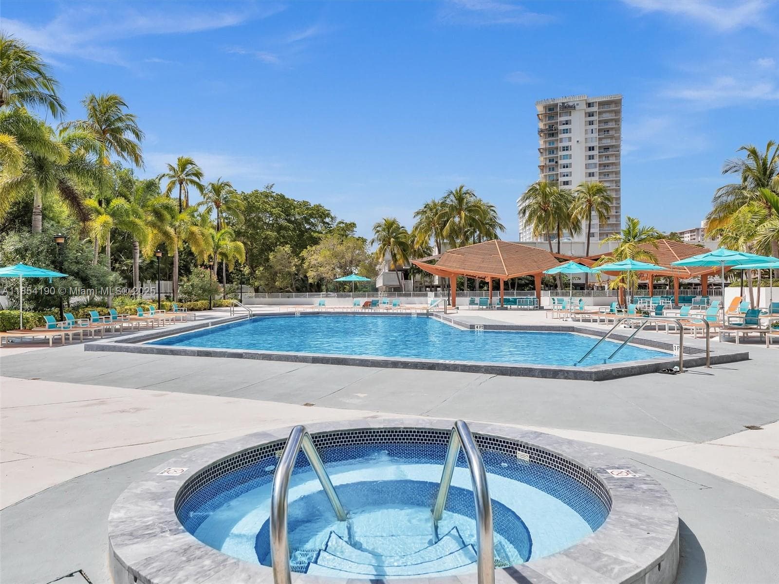 100 Bayview Dr # 1025, Sunny Isles Beach FL 33160 — 20