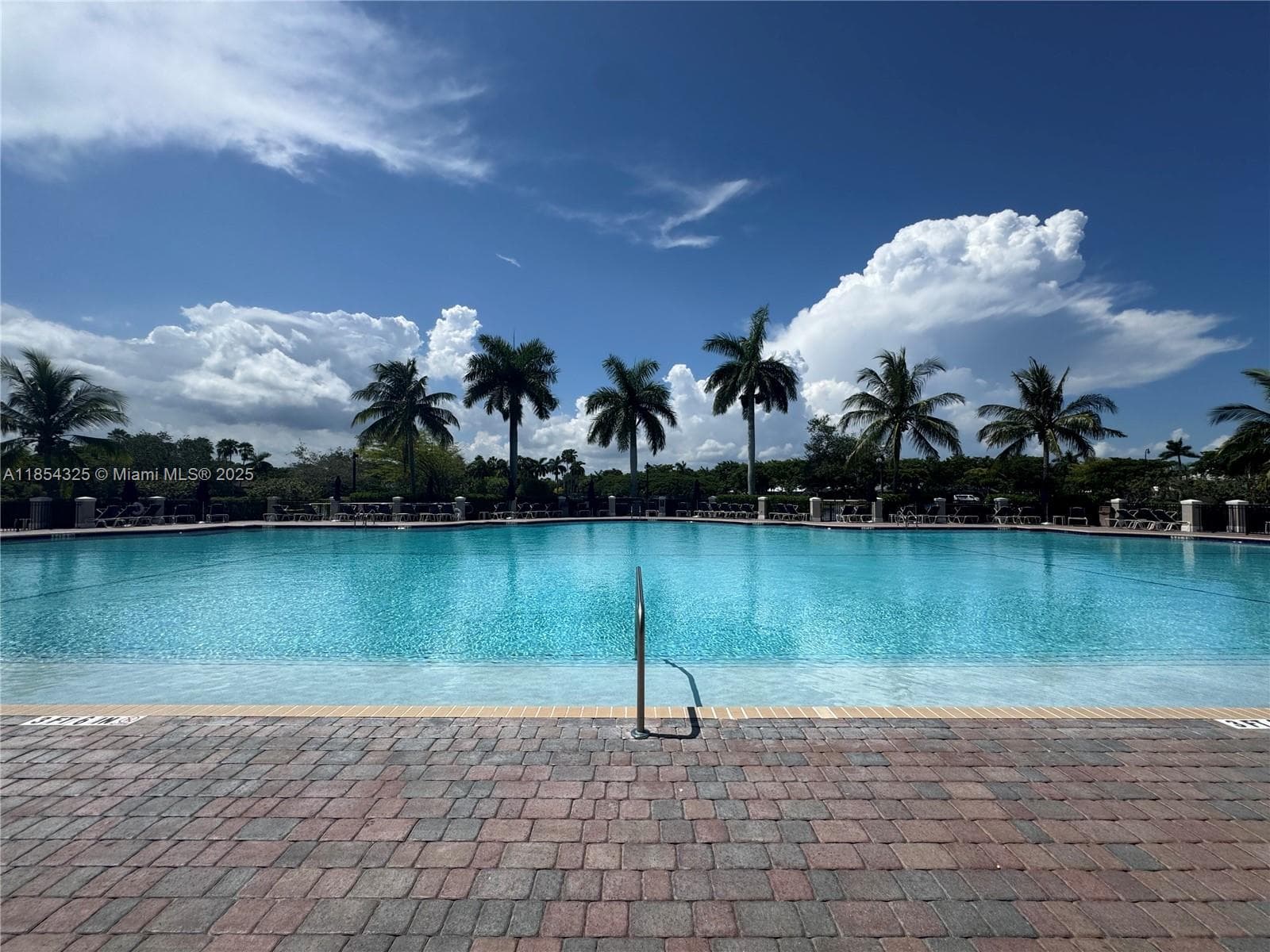 8877 SW 223rd Ln, Cutler Bay FL 33190 — 19