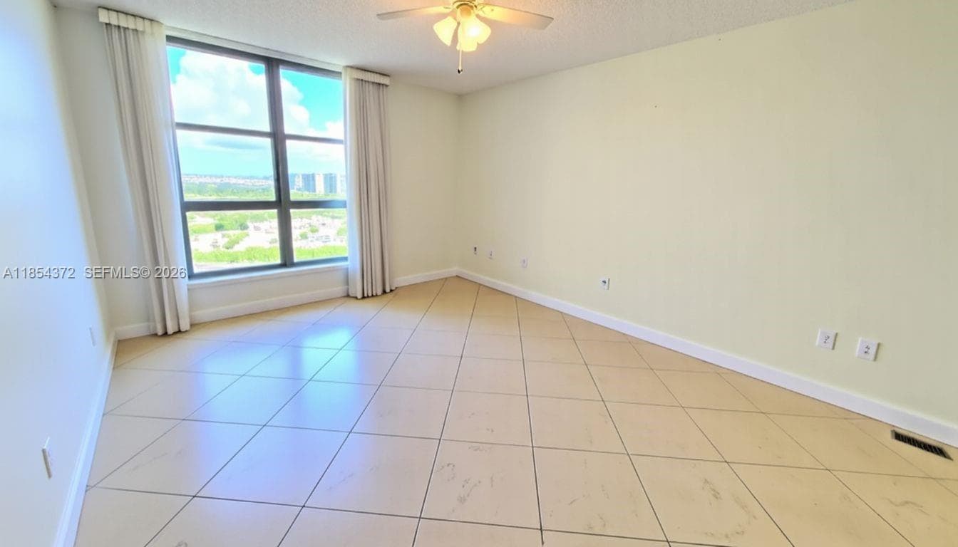 3530 Mystic Pointe Dr # 2508, Aventura FL 33180 — 18