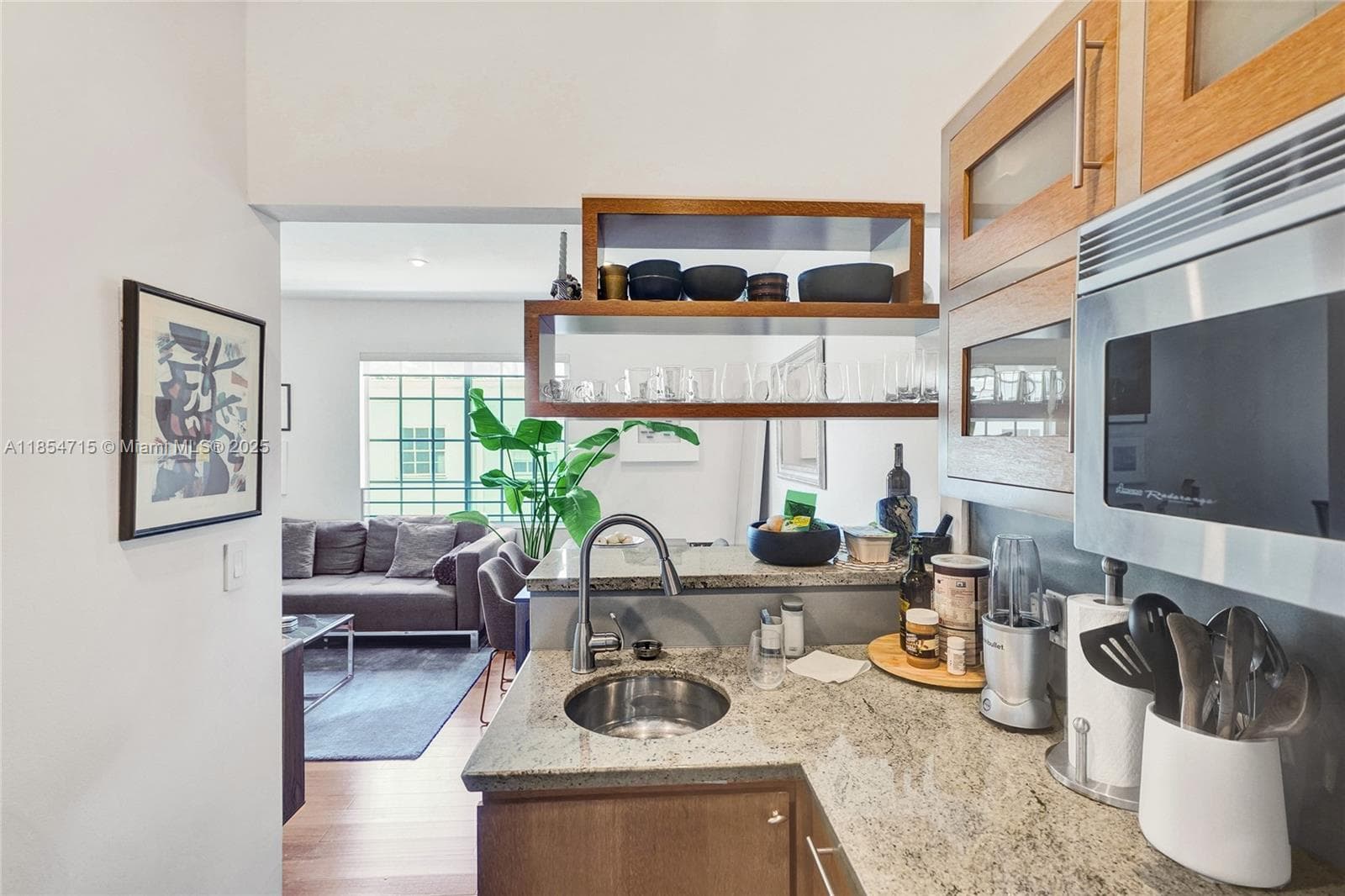 815 Euclid Ave # 8, Miami Beach FL 33139 — 6