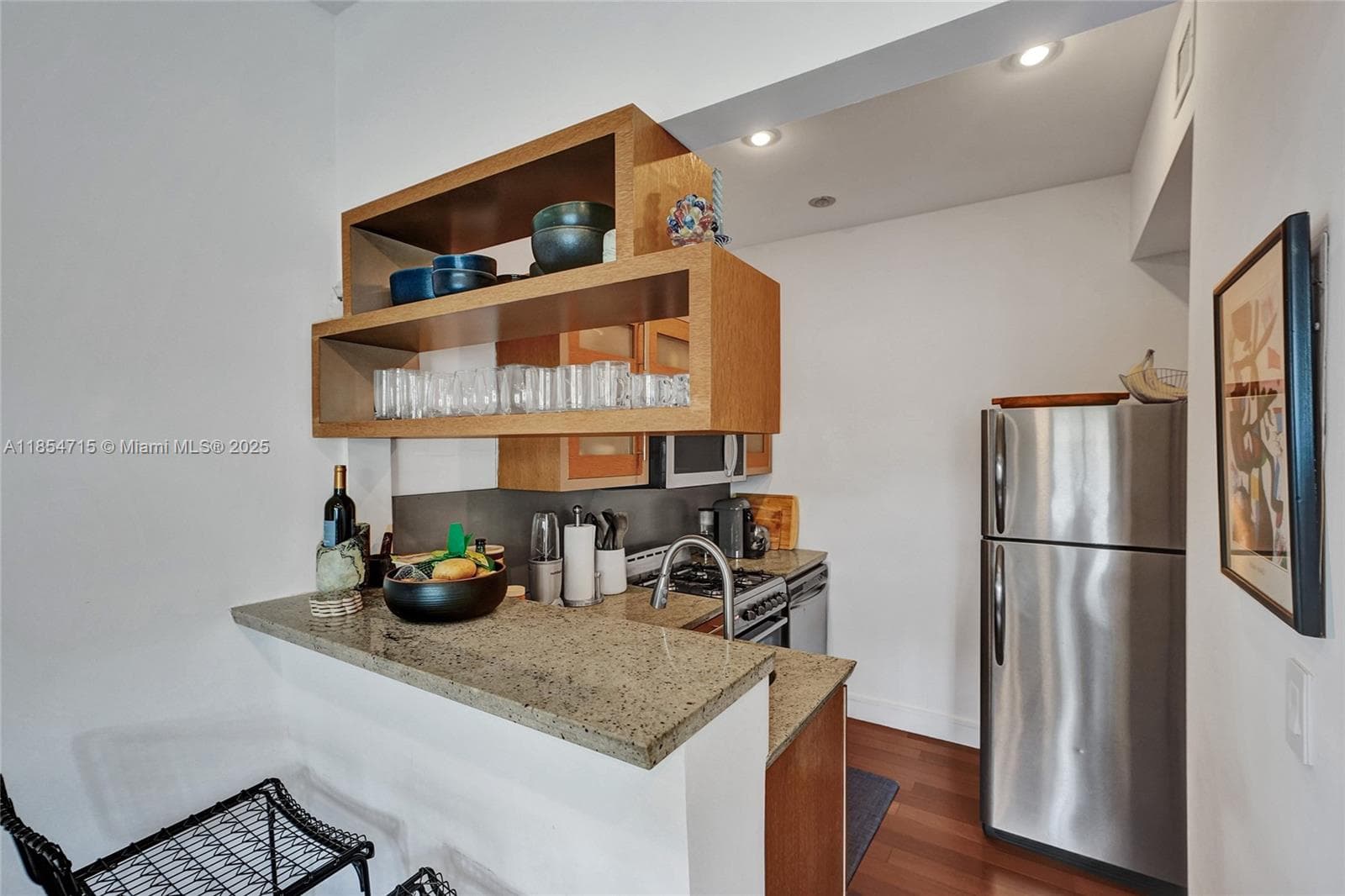 815 Euclid Ave # 8, Miami Beach FL 33139 — 7