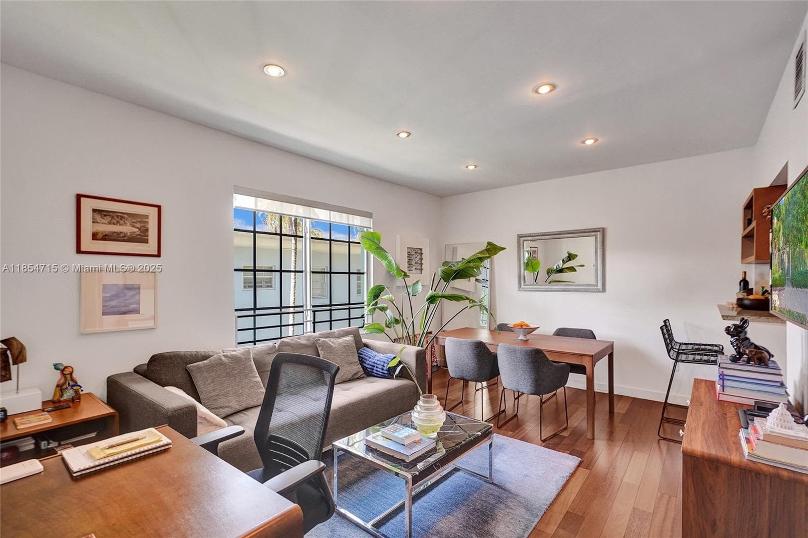 815 Euclid Ave # 8, Miami Beach FL 33139 — 1