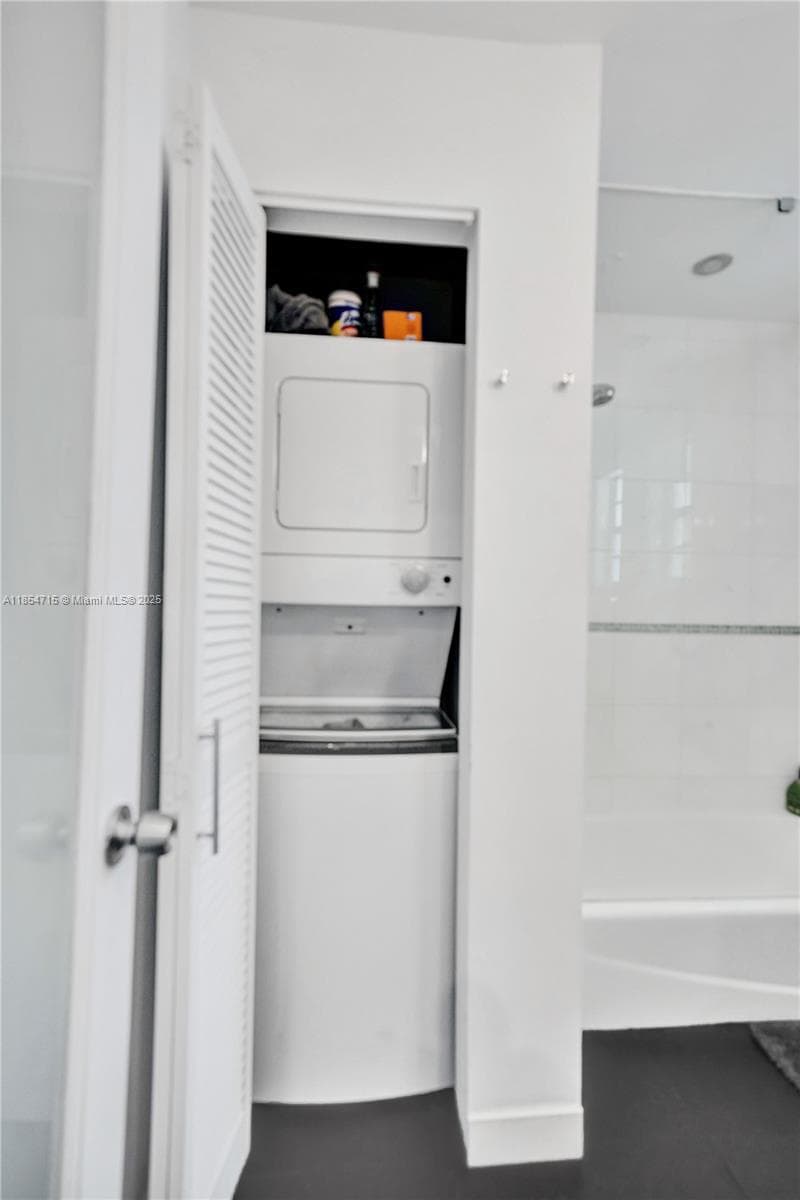 815 Euclid Ave # 8, Miami Beach FL 33139 — 14