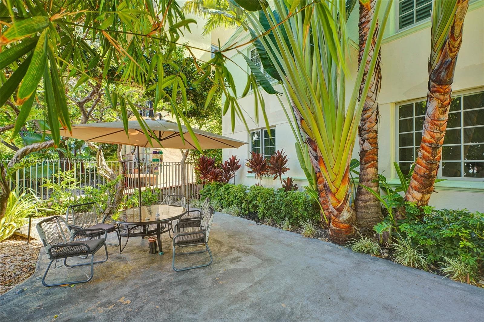 815 Euclid Ave # 8, Miami Beach FL 33139 — 15