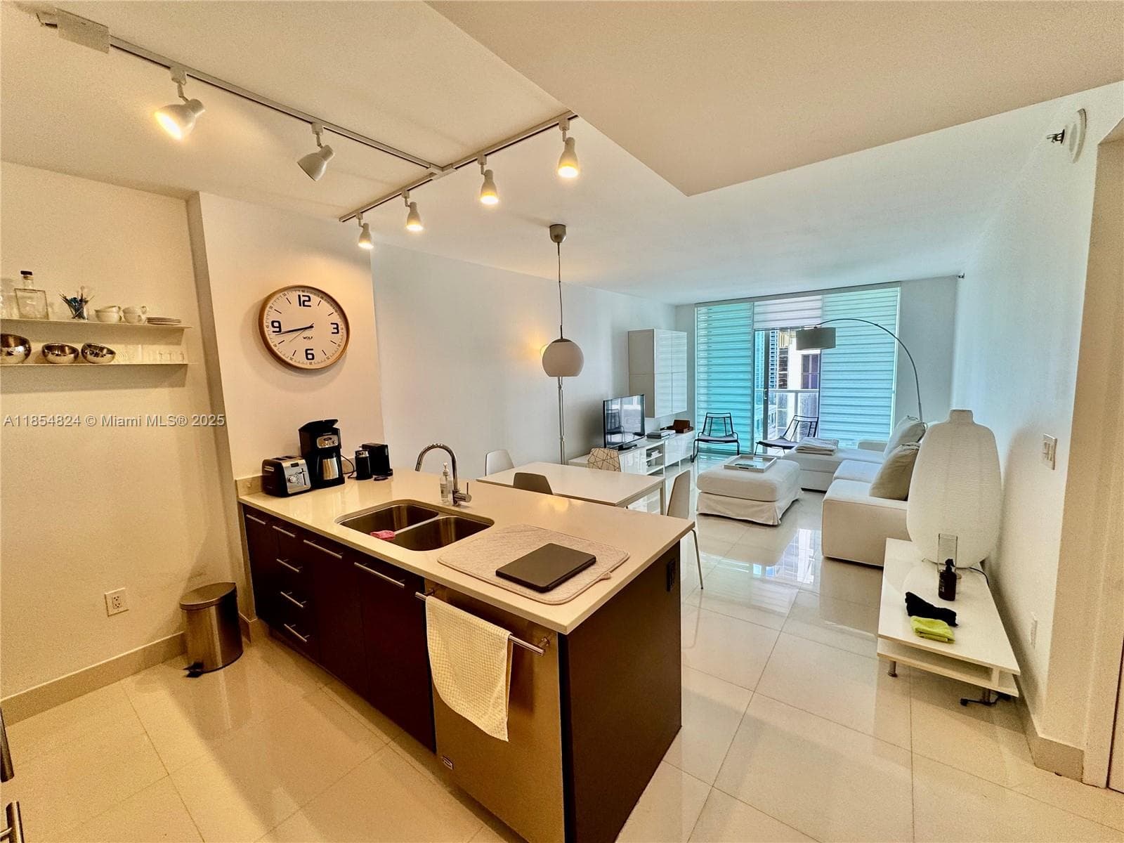 500 Brickell Ave # 1204, Miami FL 33131 — 20