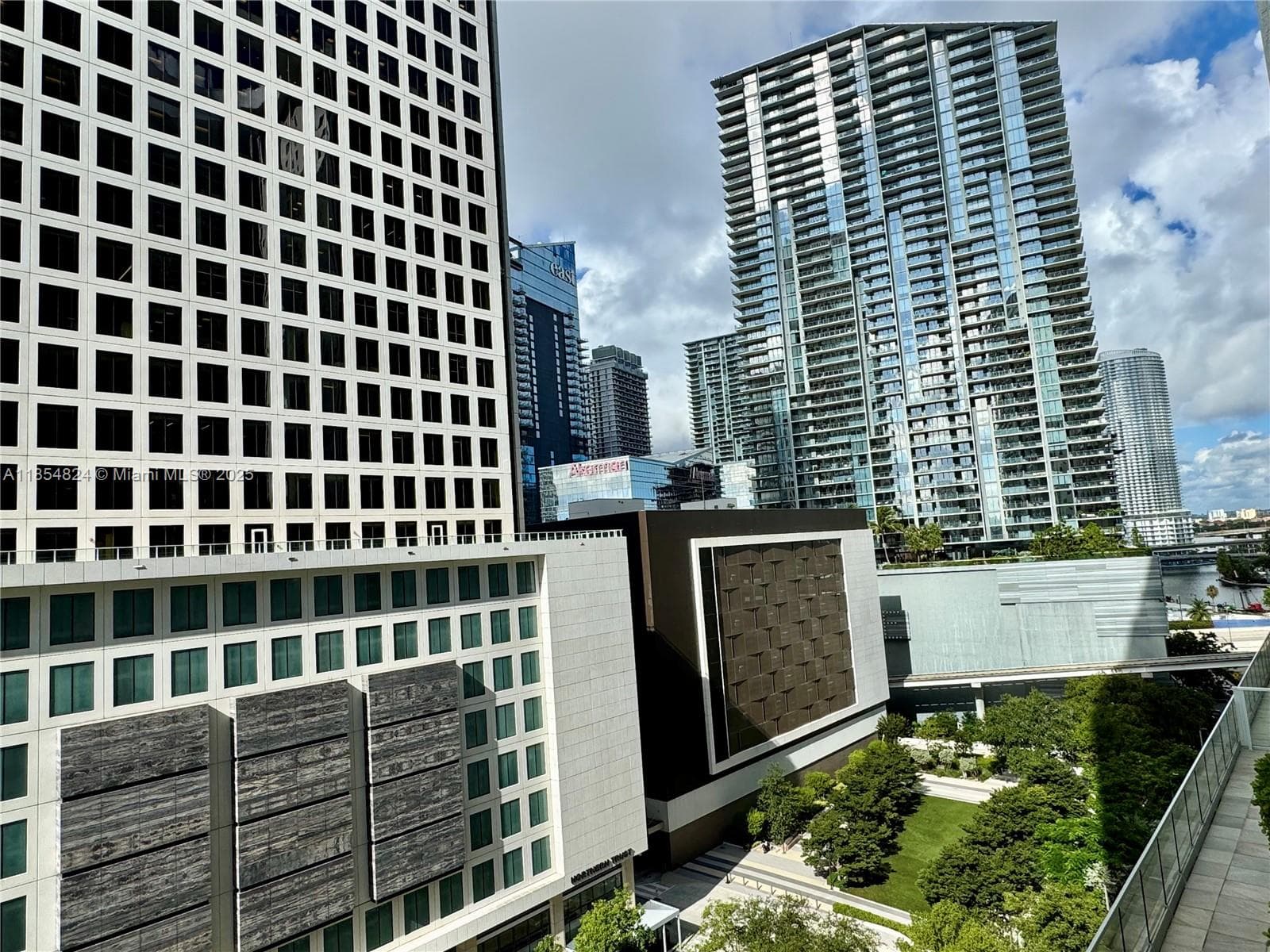 500 Brickell Ave # 1204, Miami FL 33131 — 19