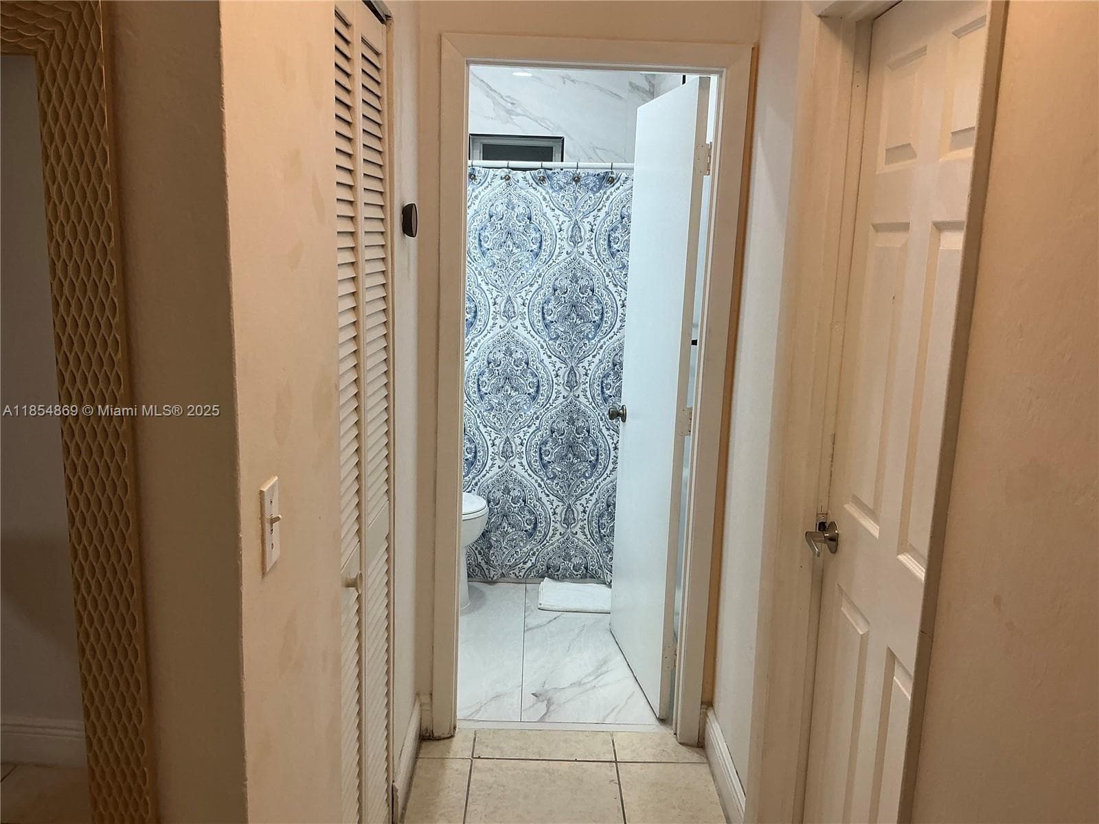 1855 NW 32nd St, Miami FL 33142 — 13