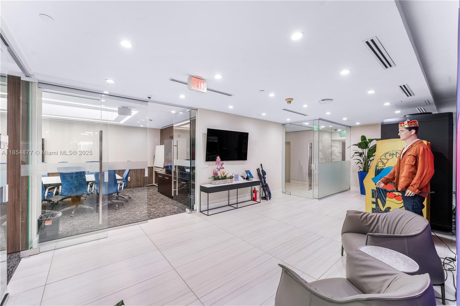 1200 Brickell Ave # A, Miami FL 33131 — 3
