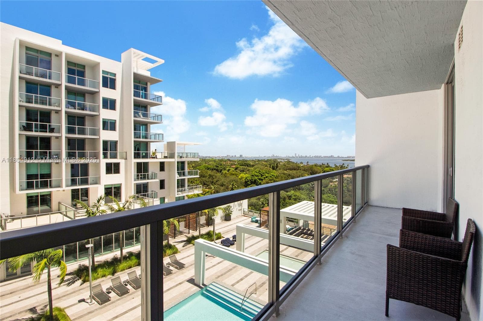 3900 Biscayne Blvd # 918, Miami FL 33137 — 5