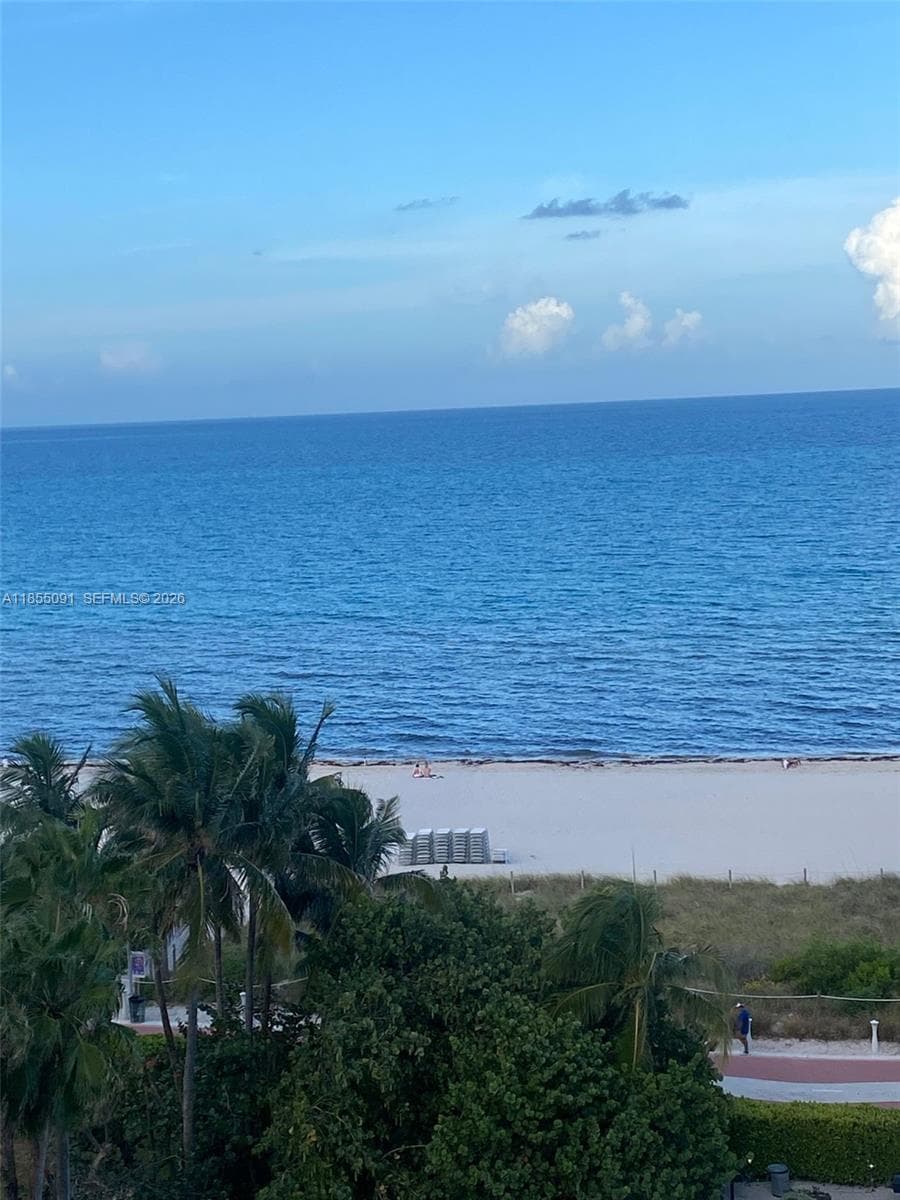 5005 Collins Ave # 822, Miami Beach FL 33140 — 12