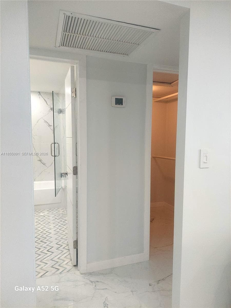 5005 Collins Ave # 822, Miami Beach FL 33140 — 11