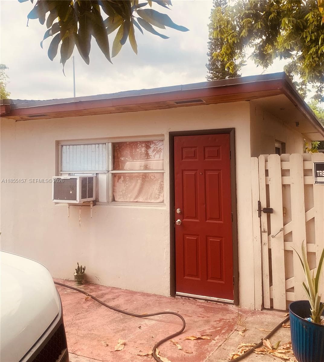 8355 NW 32nd Ave, Miami FL 33147 — 33