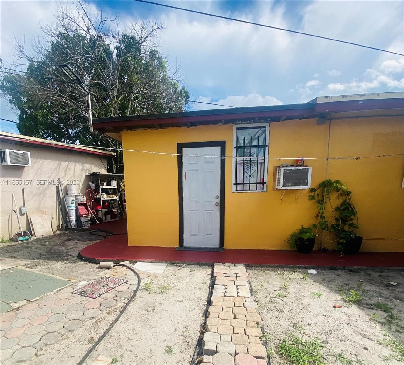 8355 NW 32nd Ave, Miami FL 33147 — 45