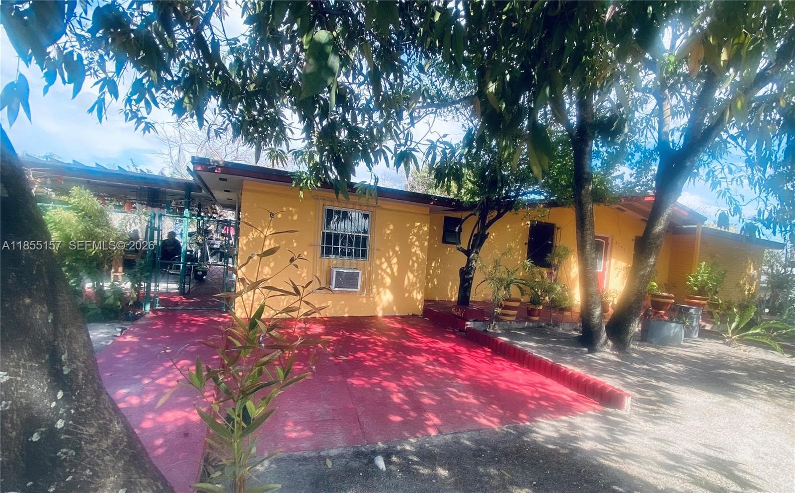 8355 NW 32nd Ave, Miami FL 33147 — 51