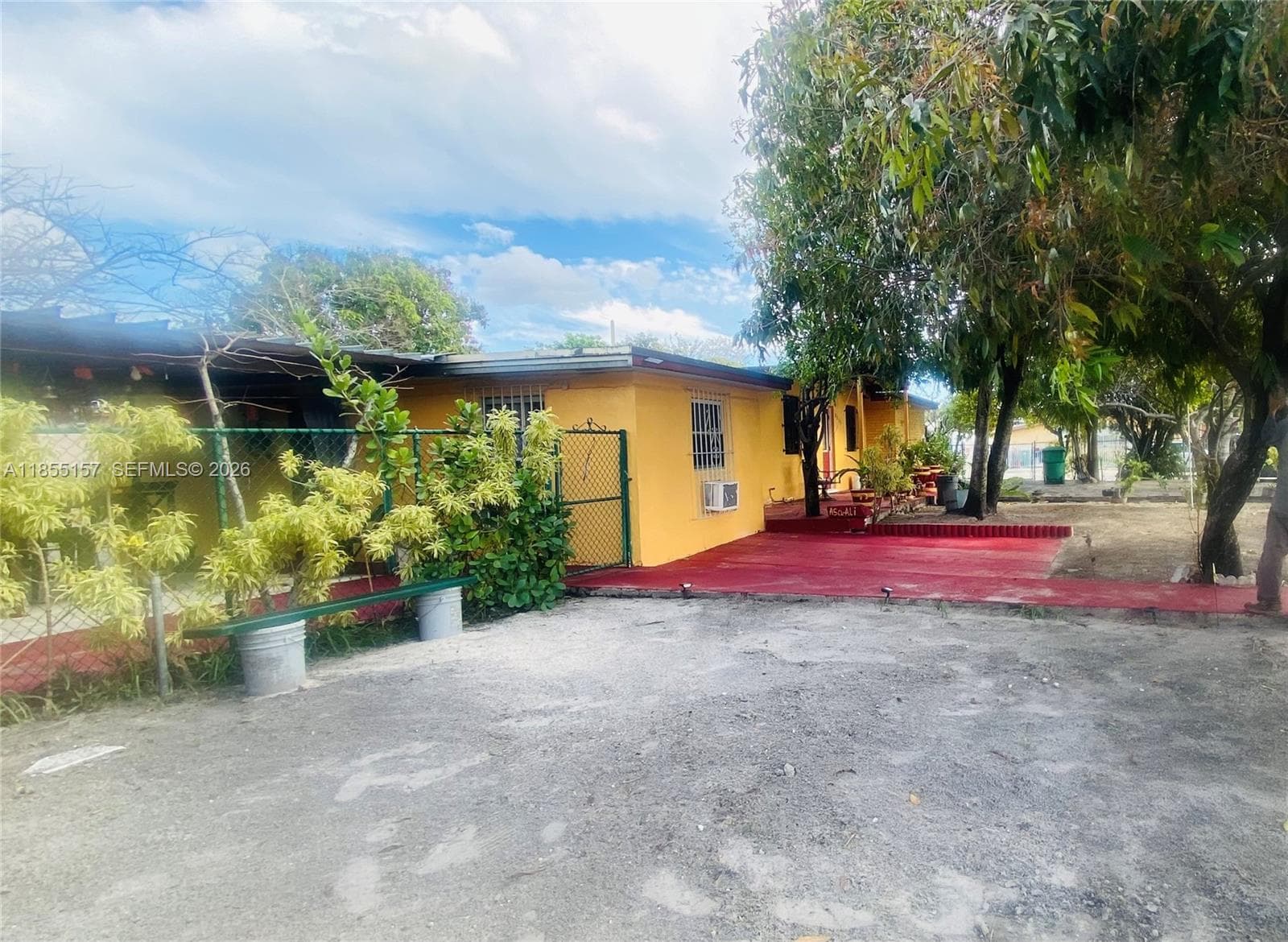 8355 NW 32nd Ave, Miami FL 33147 — 50