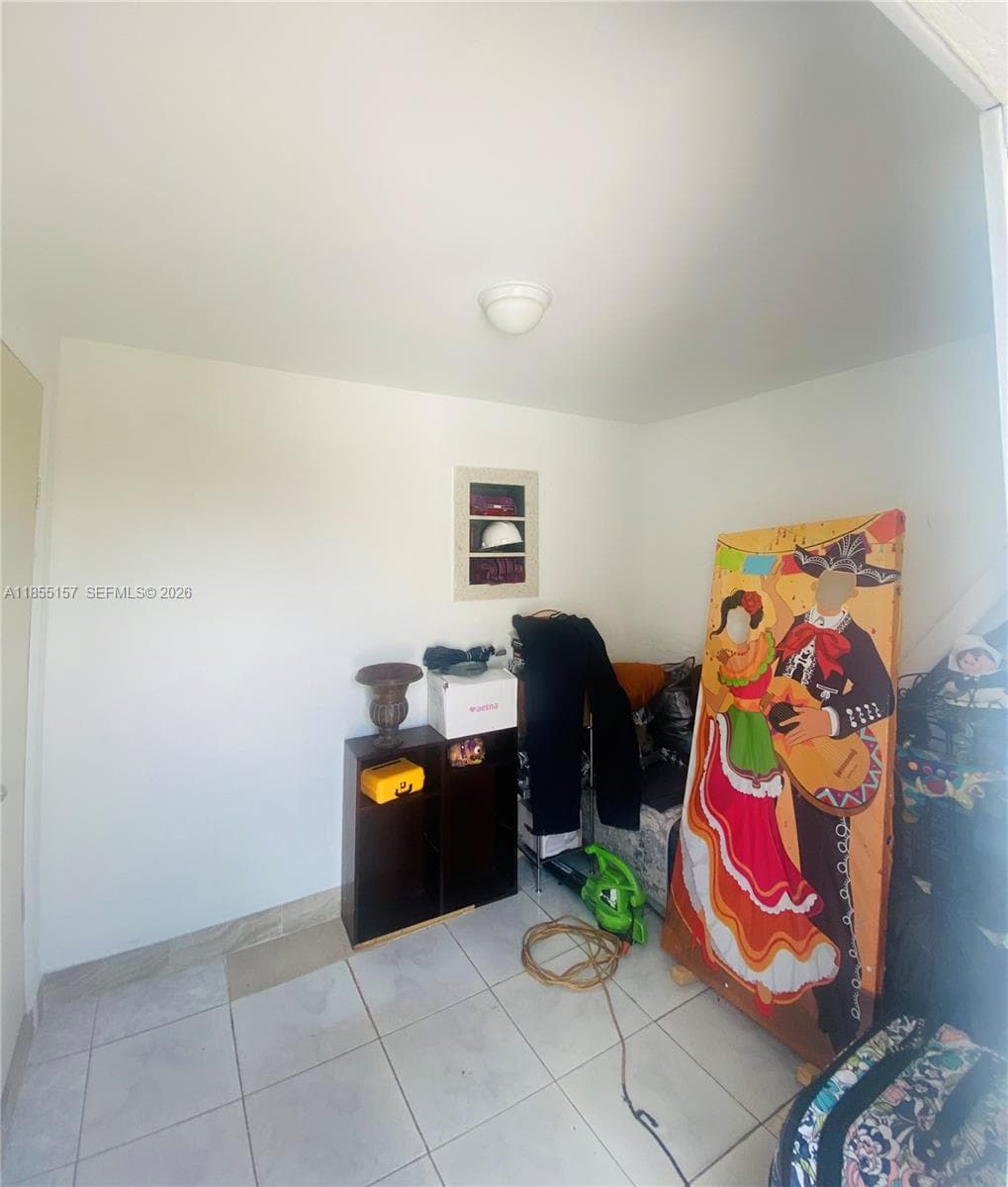 8355 NW 32nd Ave, Miami FL 33147 — 44