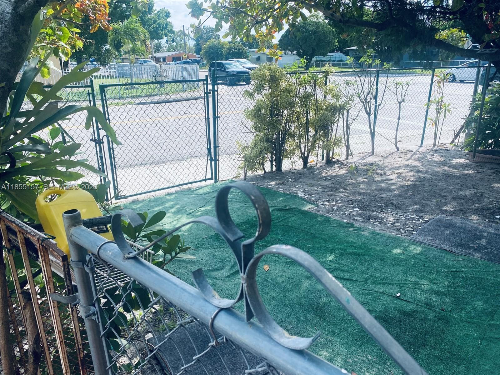 8355 NW 32nd Ave, Miami FL 33147 — 29