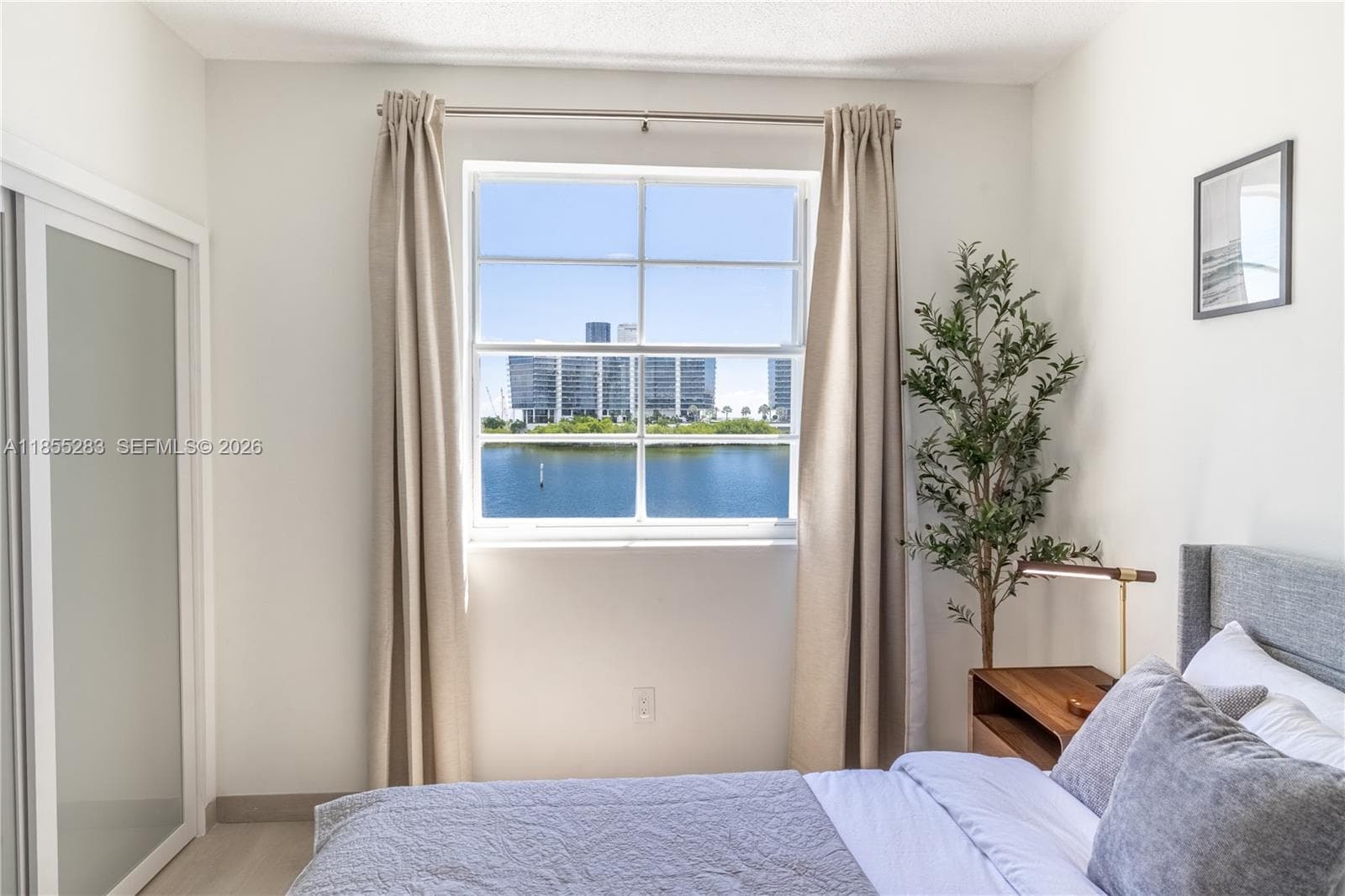 3255 NE 184th St # 12407, Aventura FL 33160 — 42