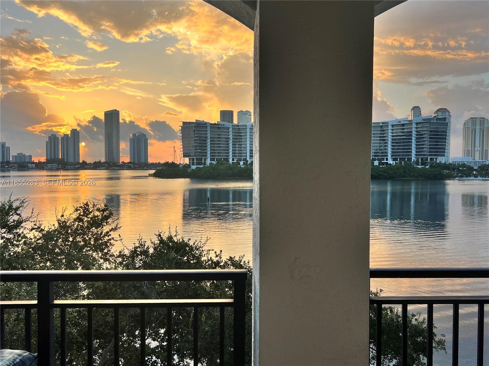 3255 NE 184th St # 12407, Aventura FL 33160 — 47