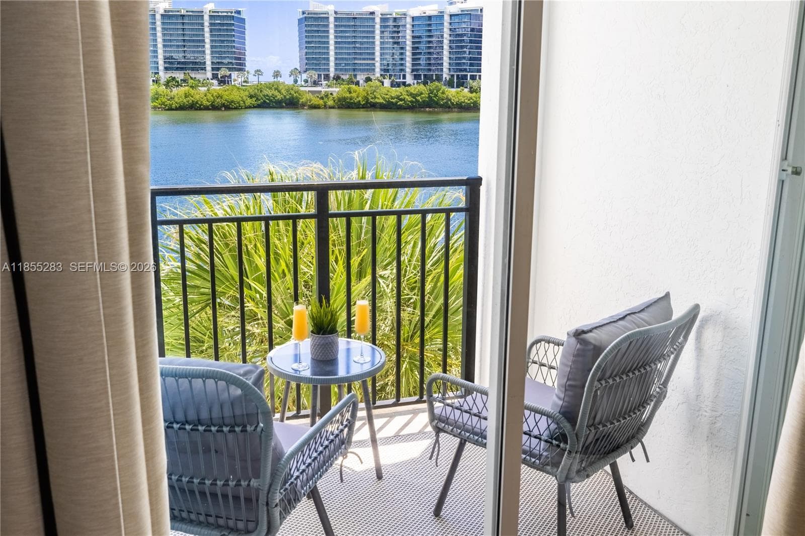 3255 NE 184th St # 12407, Aventura FL 33160 — 33