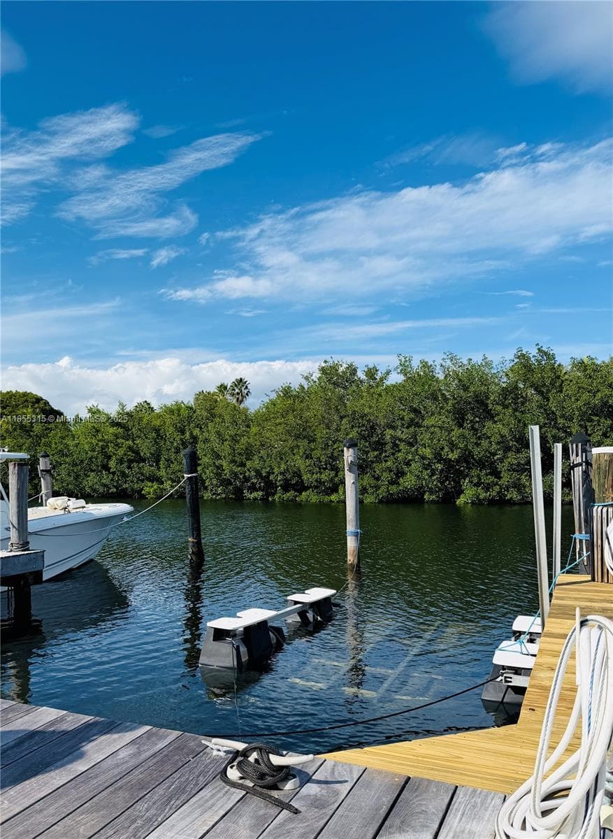 6200 SW 152nd St #5, Palmetto Bay FL 33157 — 6