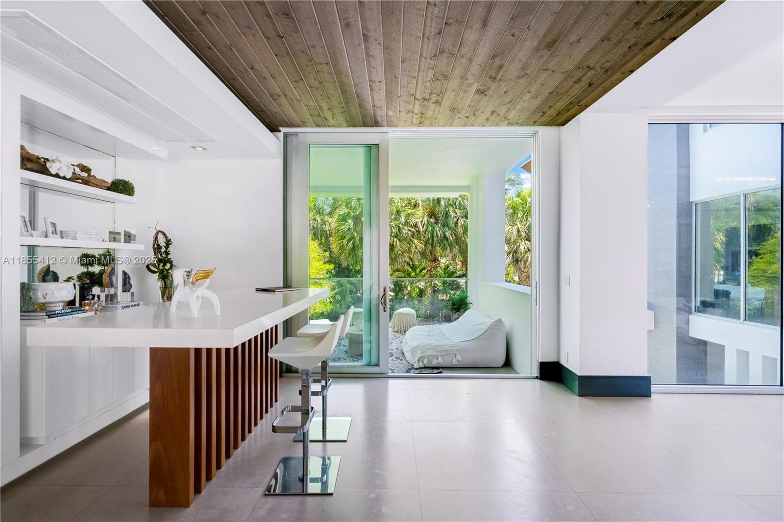 545 SABAL PALM, Key Biscayne FL 33149 — 77