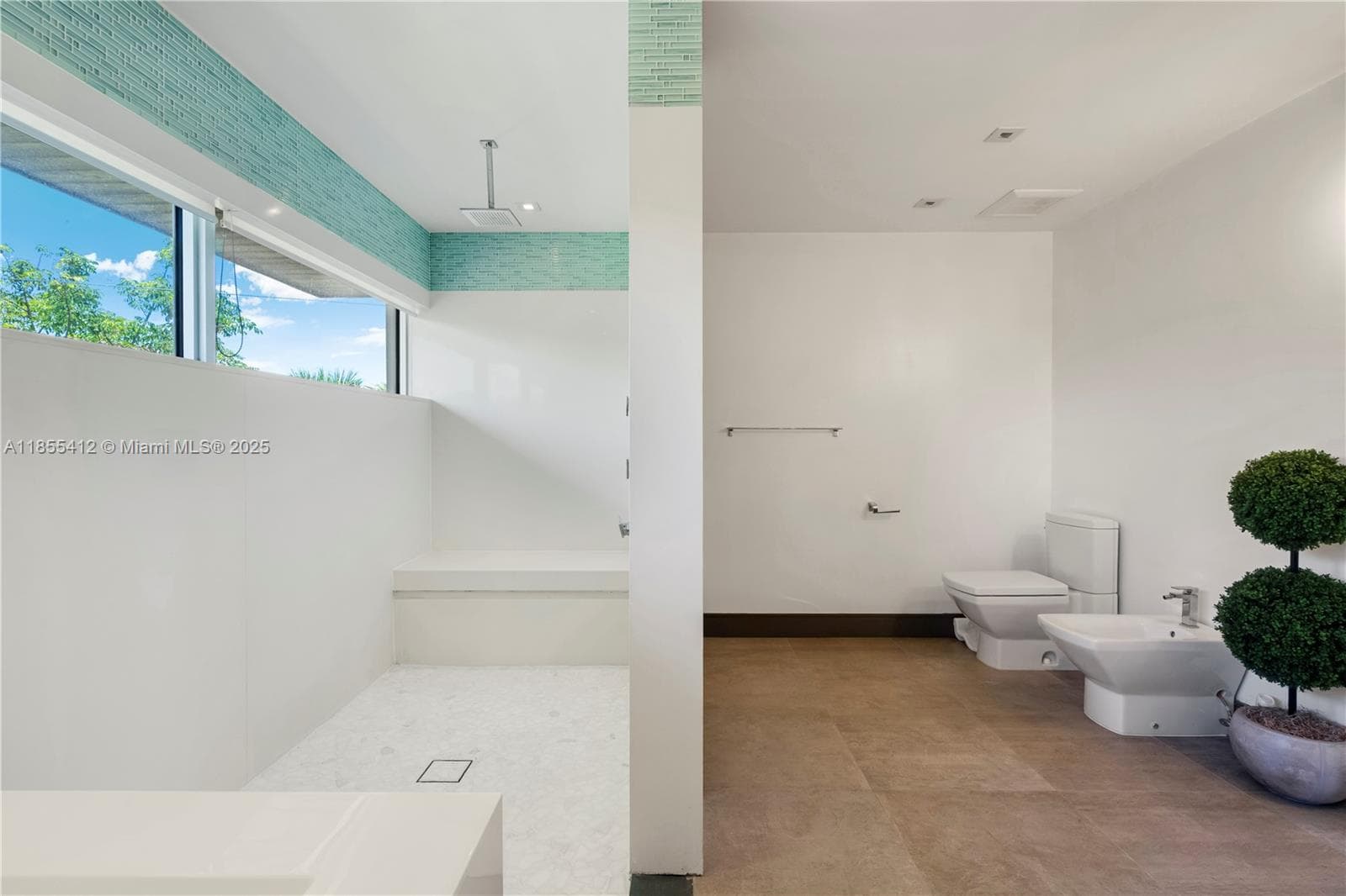 545 SABAL PALM, Key Biscayne FL 33149 — 71